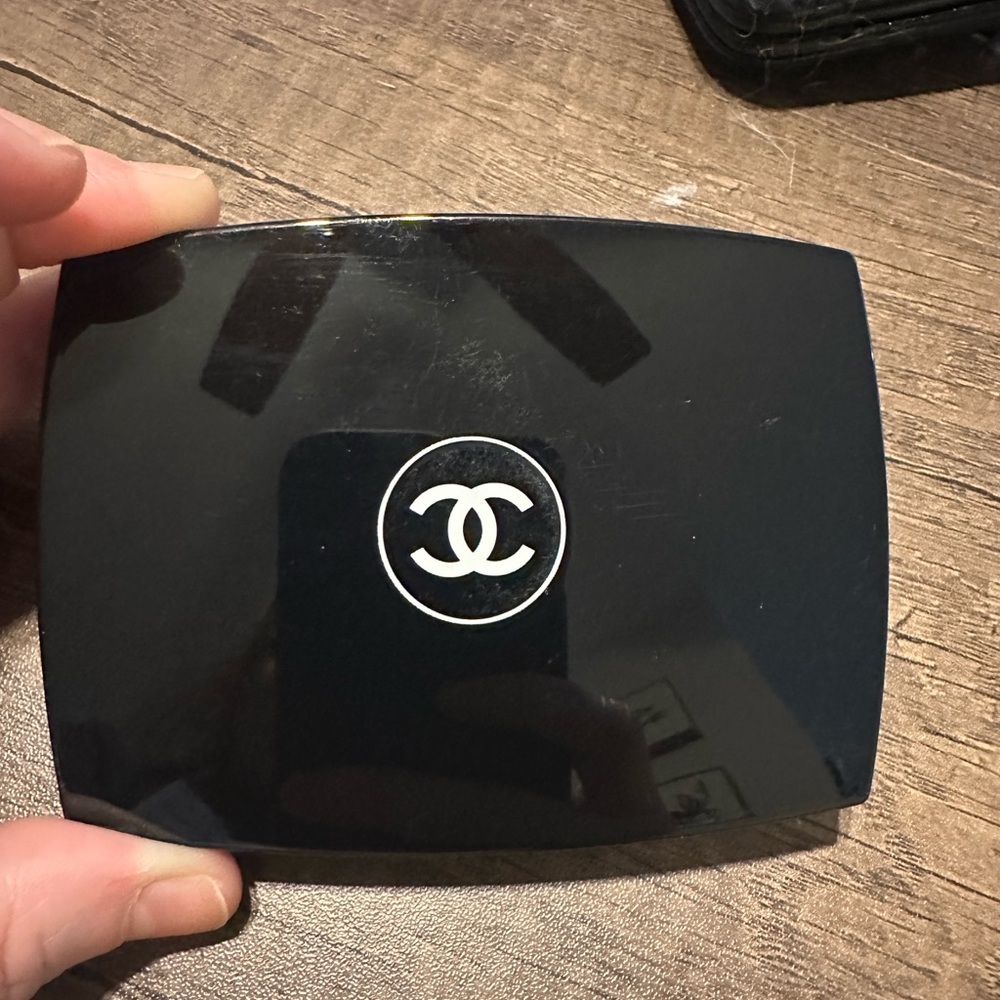 CHANEL Black Ultra Le Teint ultra comfort- ultra comfort- all day wear BR12